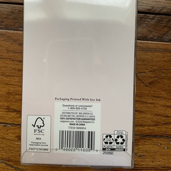 New Pink Letter " A " monogram keychain with pink tassels - Picture 2 of 3